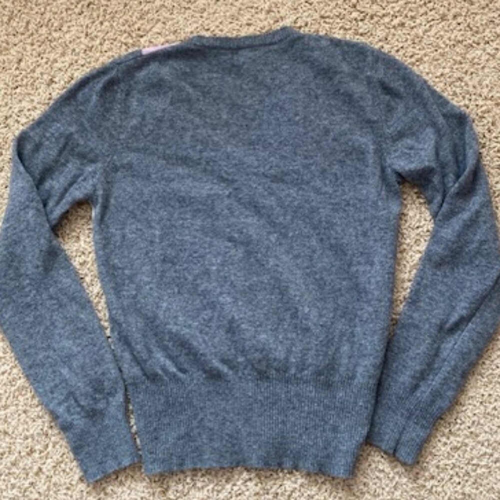 United Colors of Benetton Argyle V-Neck Sweater, Size Small - Picture 4 of 6